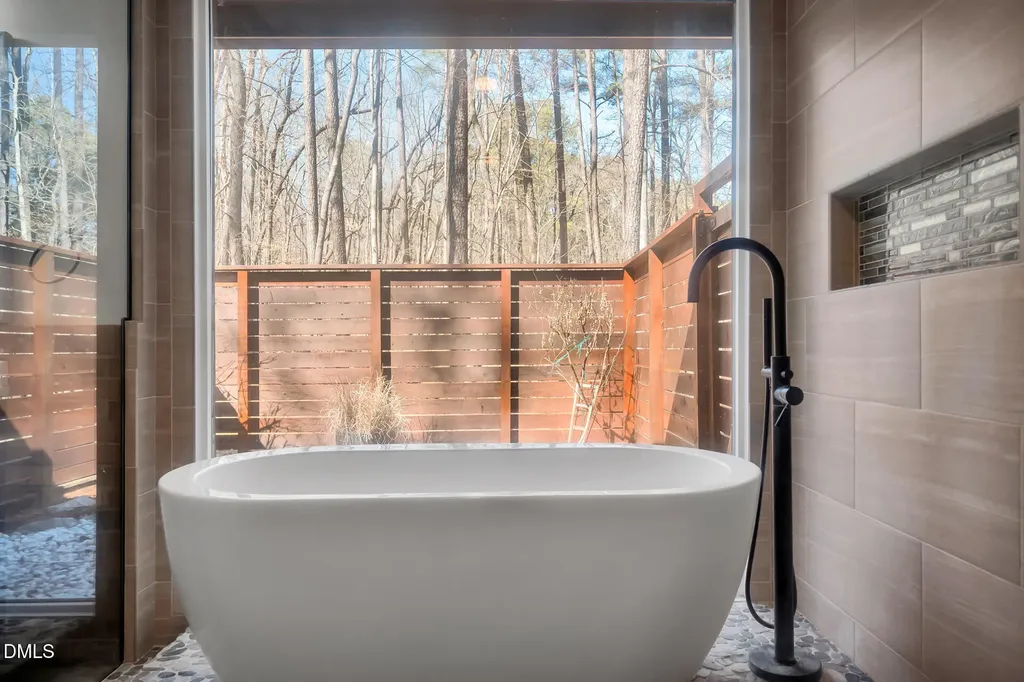 1 Emily Road Chapel Hill NC 27514