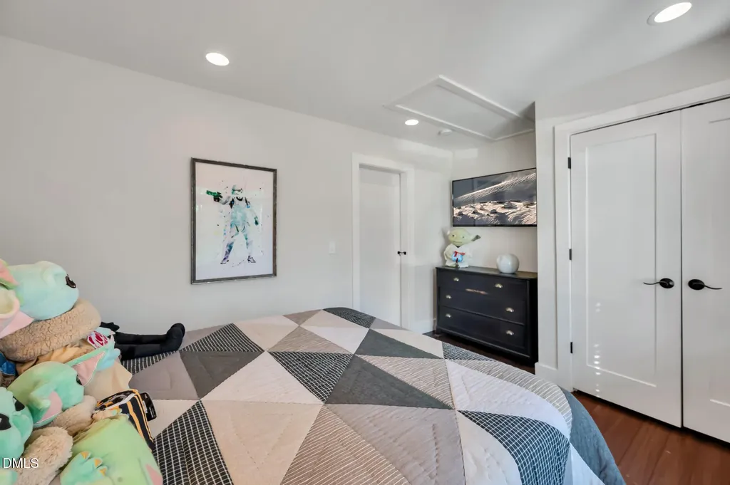 1 Emily Road Chapel Hill NC 27514