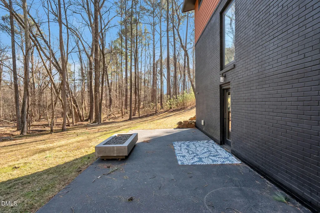 1 Emily Road Chapel Hill NC 27514