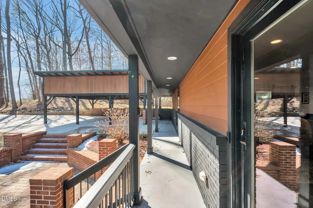 1 Emily Road Chapel Hill NC 27514