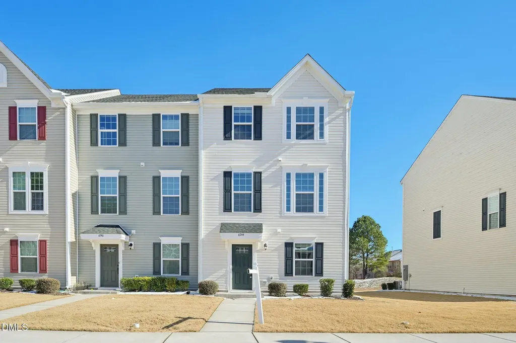 8744 Red Canyon Way Raleigh NC 27616