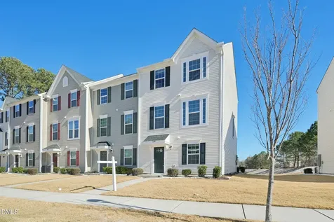 8744 Red Canyon Way Raleigh NC 27616