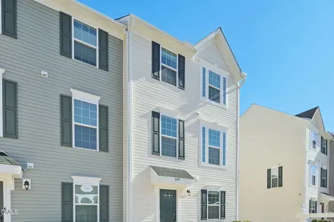 8744 Red Canyon Way Raleigh NC 27616