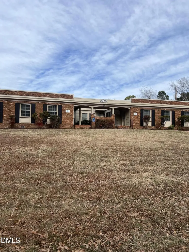 901 Willow Drive Chapel Hill NC 27514