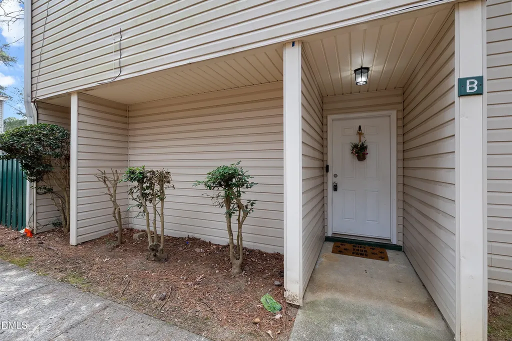 4719 Walden Pond Drive Raleigh NC 27604