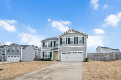 68 Florentine Court Angier NC 27501