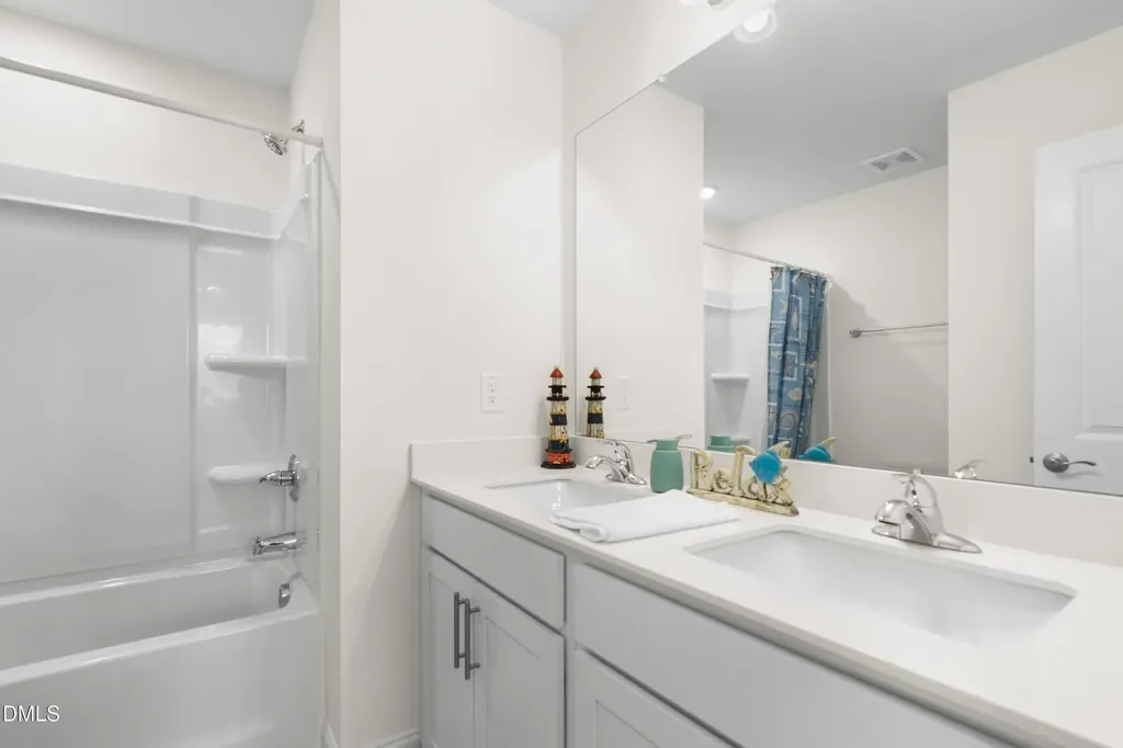 53 Lavender Lane Clayton NC 27520