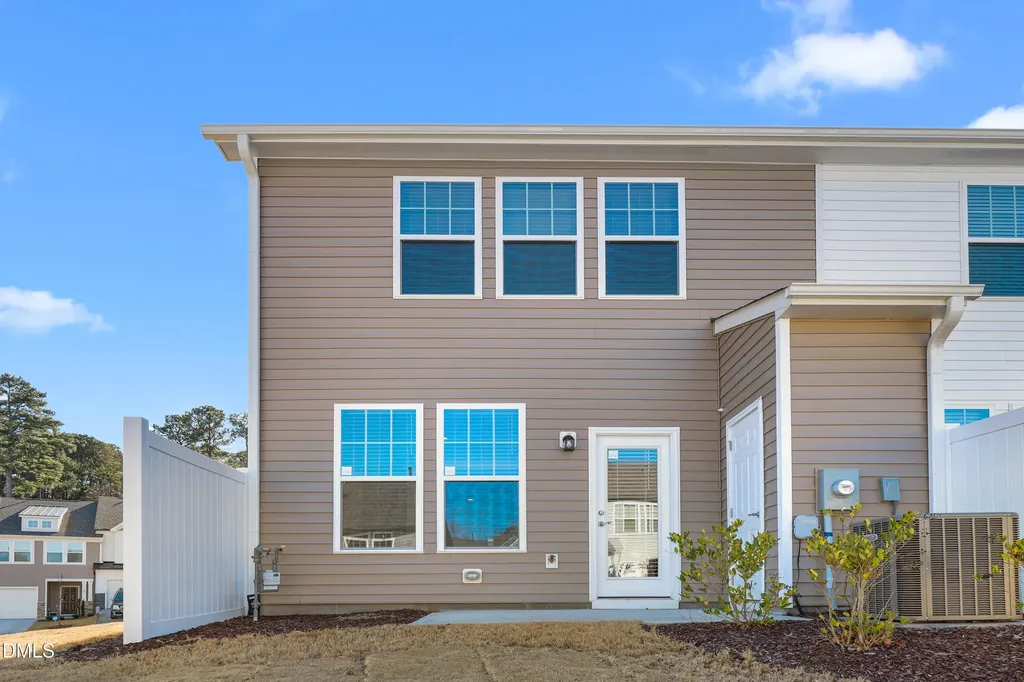 53 Lavender Lane Clayton NC 27520