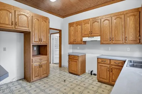 145 Granite Street Henderson NC 27536