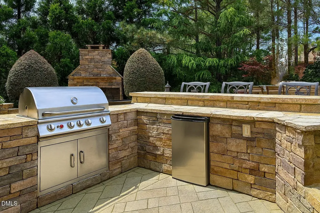 1512 Obrien Circle Wake Forest NC 27587