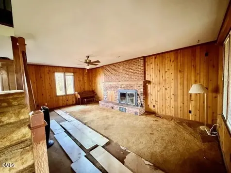 6998 Us 421 S Bear Creek NC 27207