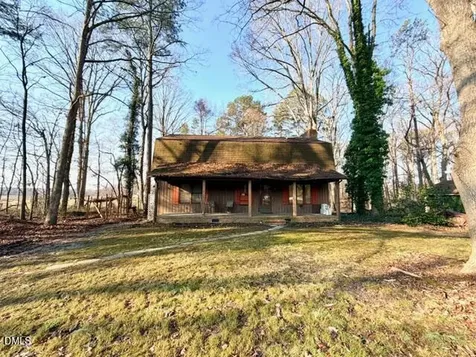 6998 Us 421 S Bear Creek NC 27207