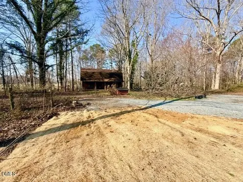 6998 Us 421 S Bear Creek NC 27207