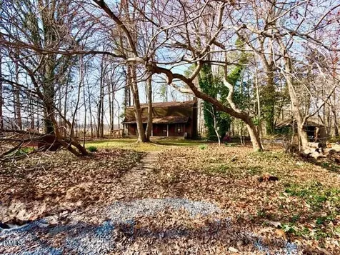 6998 Us 421 S Bear Creek NC 27207