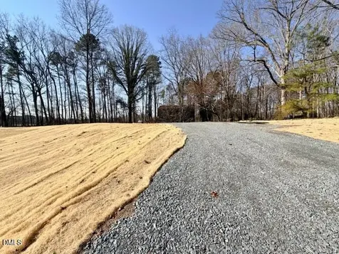 6998 Us 421 S Bear Creek NC 27207