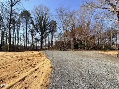 6998 Us 421 S Bear Creek NC 27207