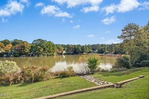 128 St Andrews Lane Chapel Hill NC 27517