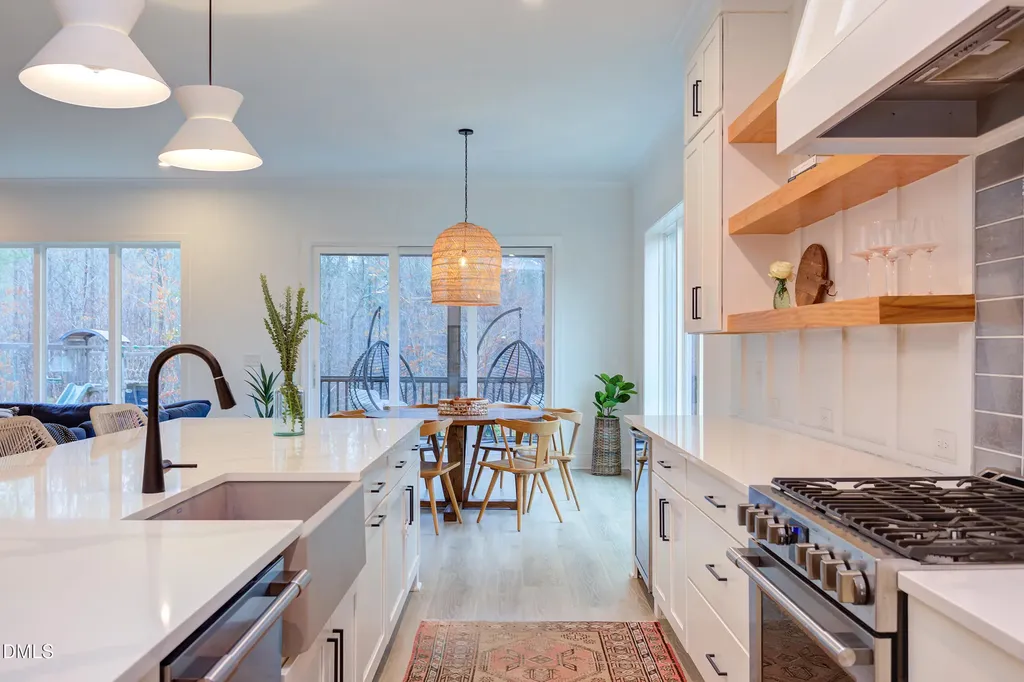 203 Post Oak Road Chapel Hill NC 27516