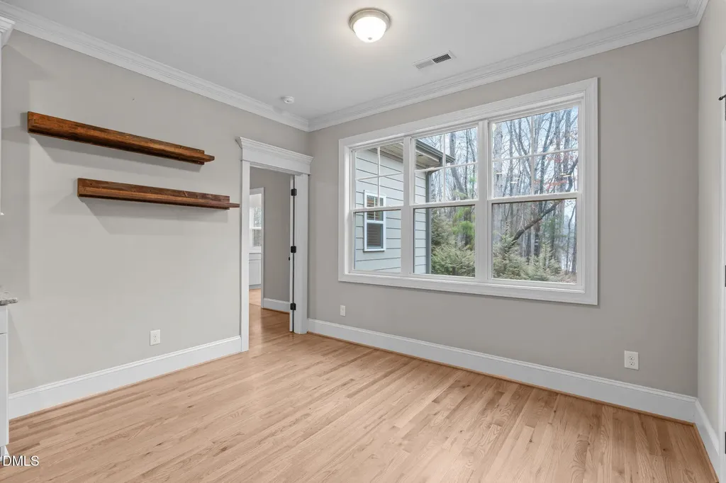 121 Freedom Trail Chapel Hill NC 27516