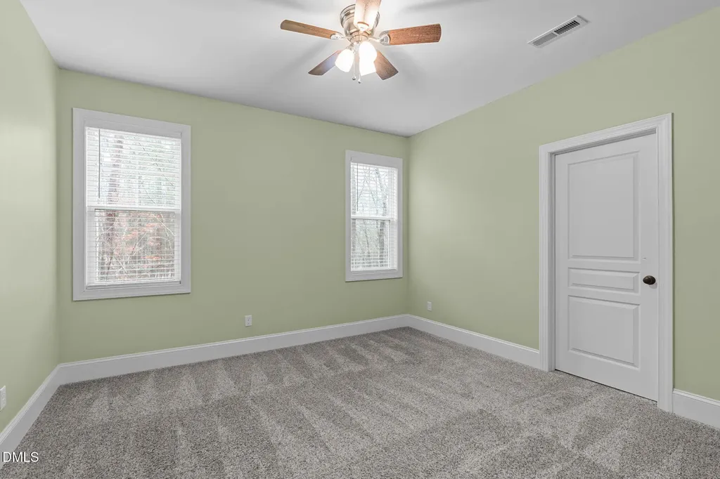 121 Freedom Trail Chapel Hill NC 27516