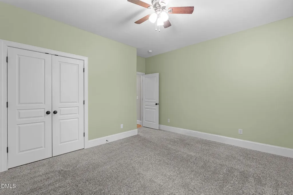 121 Freedom Trail Chapel Hill NC 27516