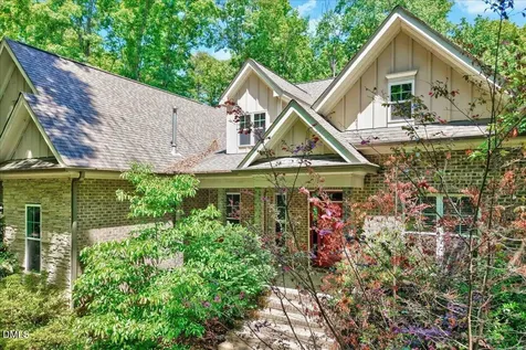 121 Freedom Trail Chapel Hill NC 27516