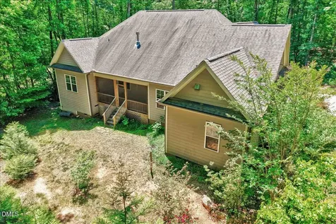 121 Freedom Trail Chapel Hill NC 27516
