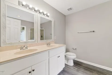 6 Spicewood Court Durham NC 27703