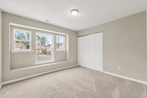 6 Spicewood Court Durham NC 27703