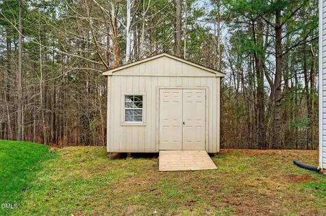 6 Spicewood Court Durham NC 27703