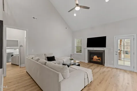 108 Sweetbay Park Youngsville NC 27596