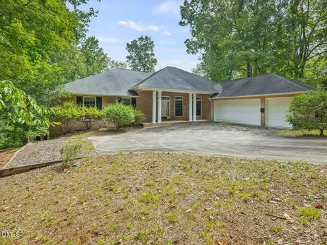 275 Lake Point Sanford NC 27332