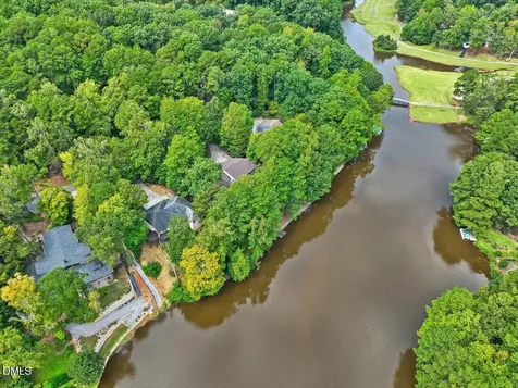 275 Lake Point Sanford NC 27332