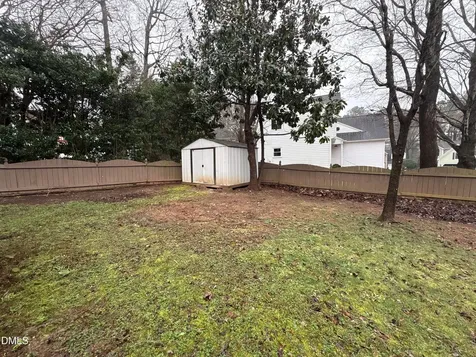 104 Ayelsford Drive Cary NC 27518