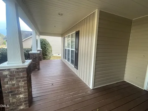 282 Braddock Drive Lillington NC 27546