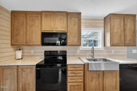 540 Pine Ridge Road Zebulon NC 27597