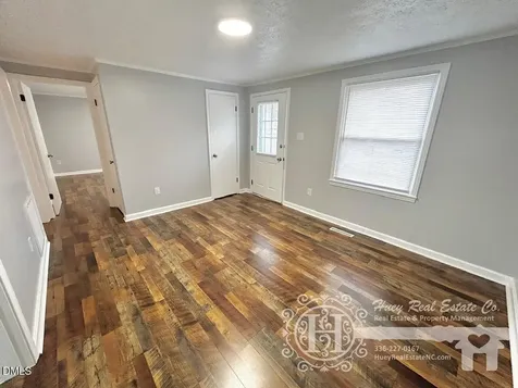 201 E Gilbreath Street Graham NC 27253