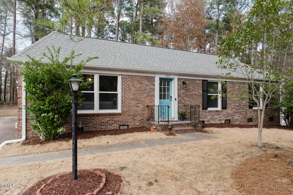 124 Wicklow Lane Durham NC 27713