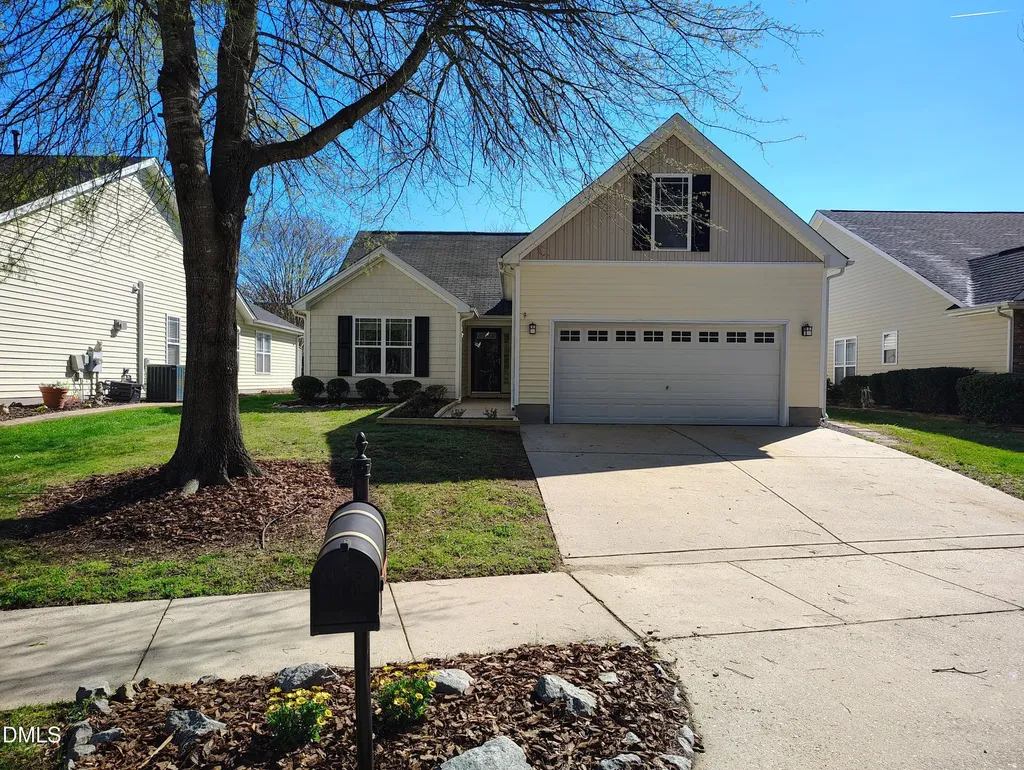 2108 Woodwater Drive Fuquay Varina NC 27526