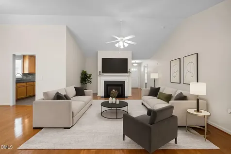 2108 Woodwater Drive Fuquay Varina NC 27526