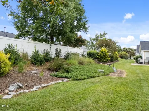 2108 Woodwater Drive Fuquay Varina NC 27526