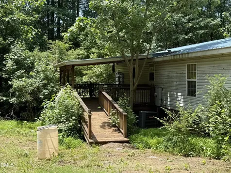 4749 Buckhorn Sanford NC 27330