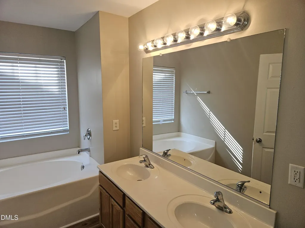 3413 Fatima Court Raleigh NC 27610