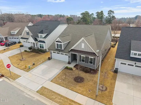 118 Mahogany Raleigh NC 27610