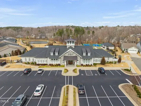 118 Mahogany Raleigh NC 27610
