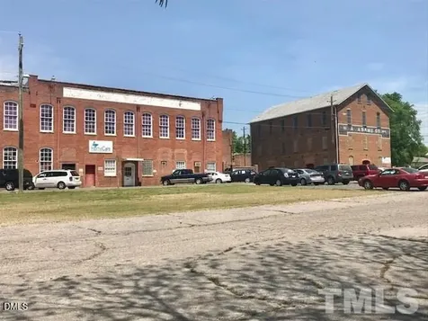 209 Broad Street Oxford NC 27565