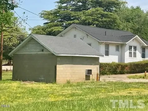 209 Broad Street Oxford NC 27565