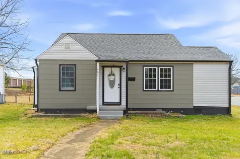 1401 Ashe Street Burlington NC 27217
