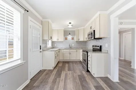 1401 Ashe Street Burlington NC 27217