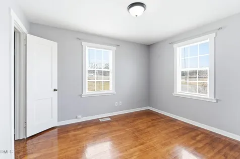 1401 Ashe Street Burlington NC 27217